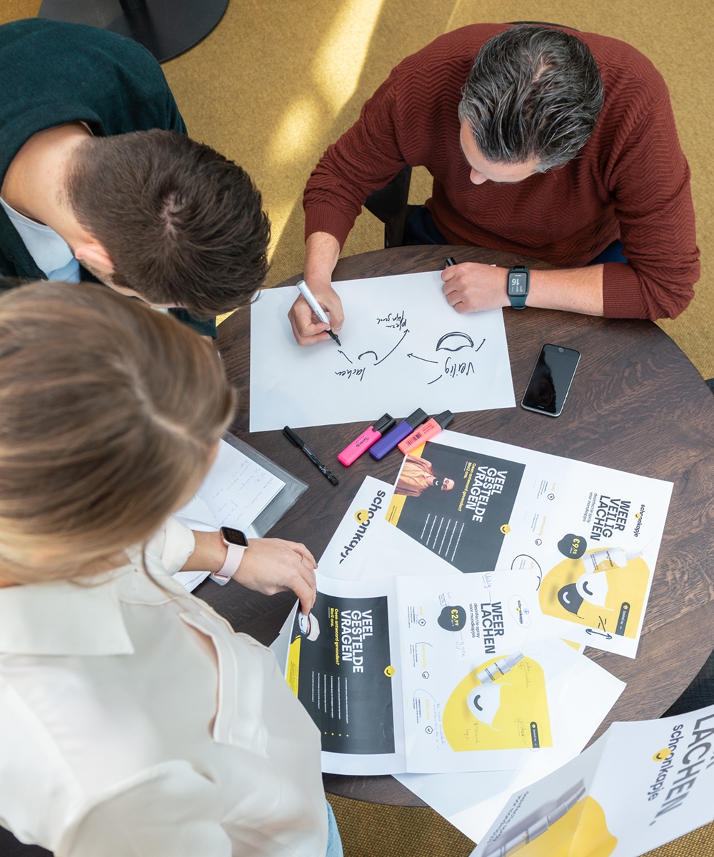 Senior Digital Designer